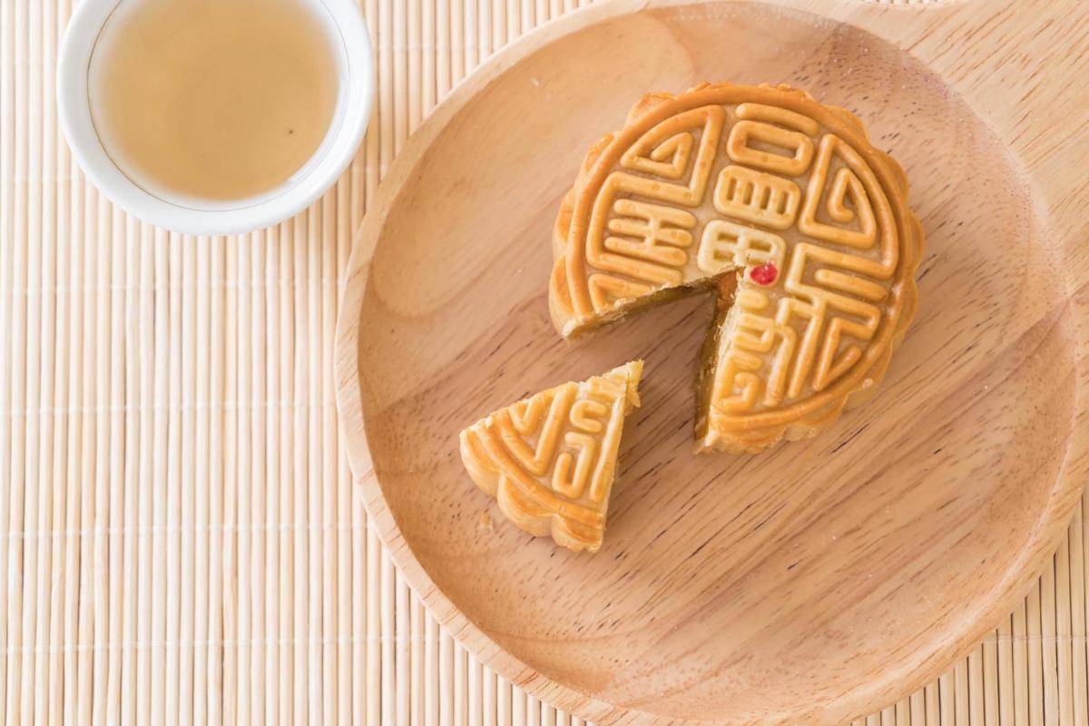 kue bulan (vecteezy.com/Natthapon Ngamnithiporn)