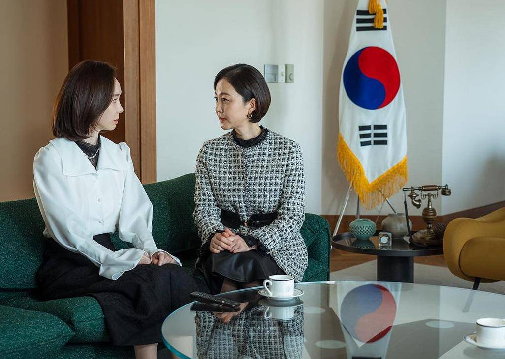 still cut drama Korea The Defects (instagram.com/channel.ena.d)