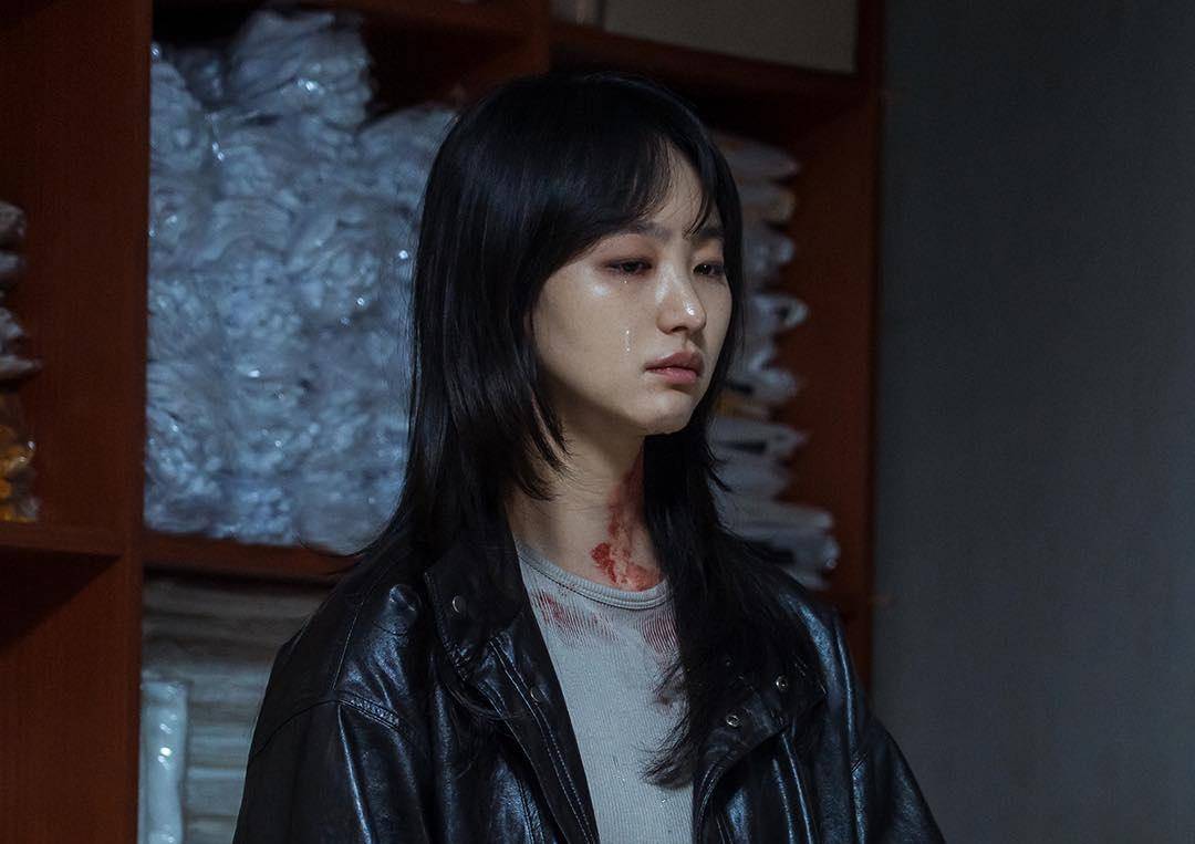 still cut drama Korea The Defects (instagram.com/channel.ena.d)