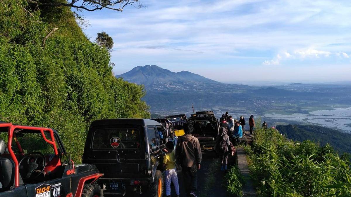 Gunung Telomoyo (visitjawatengah.jatengprov.go.id)