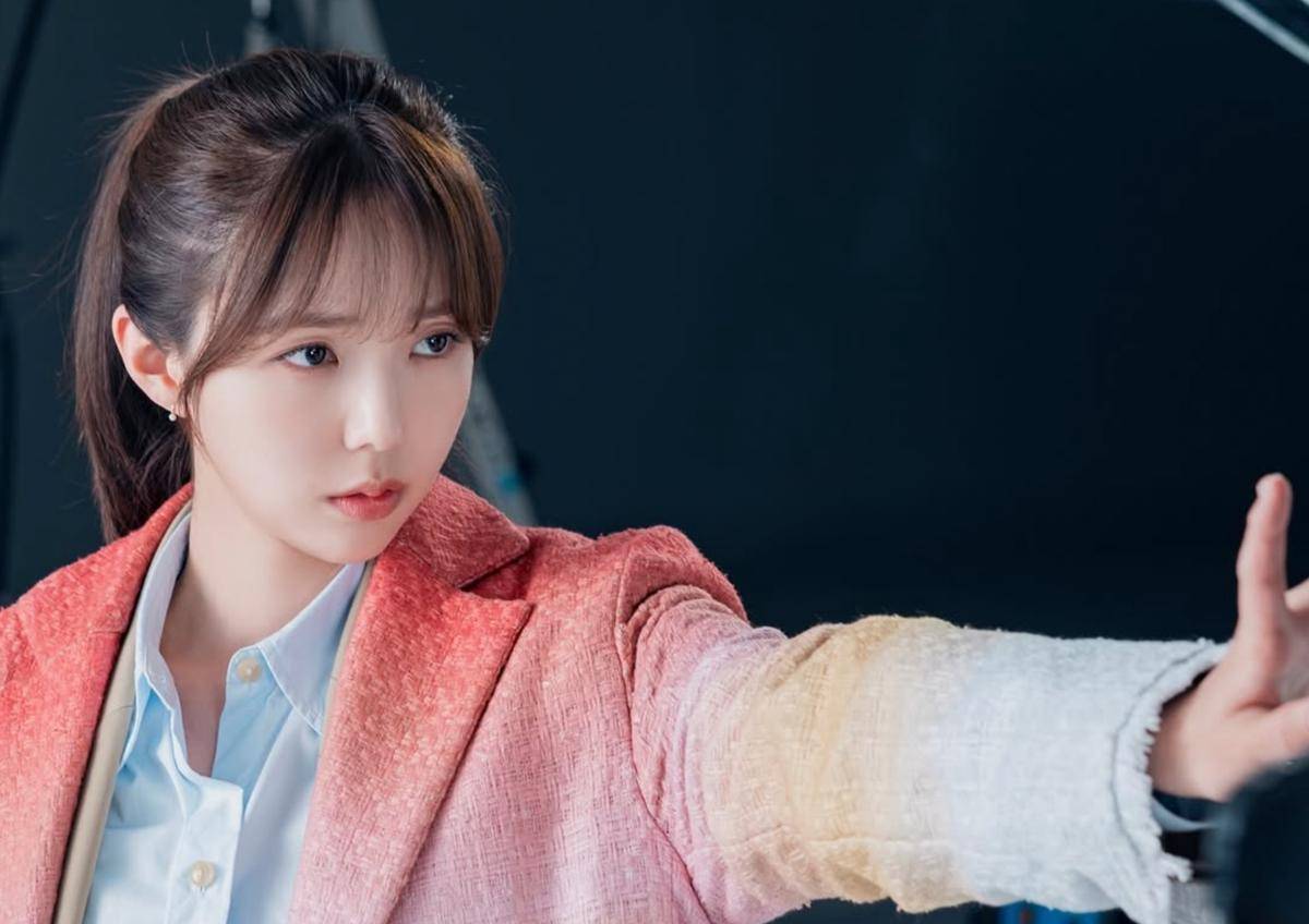 Chae Soo Bin (instagram.com/kkbyss)