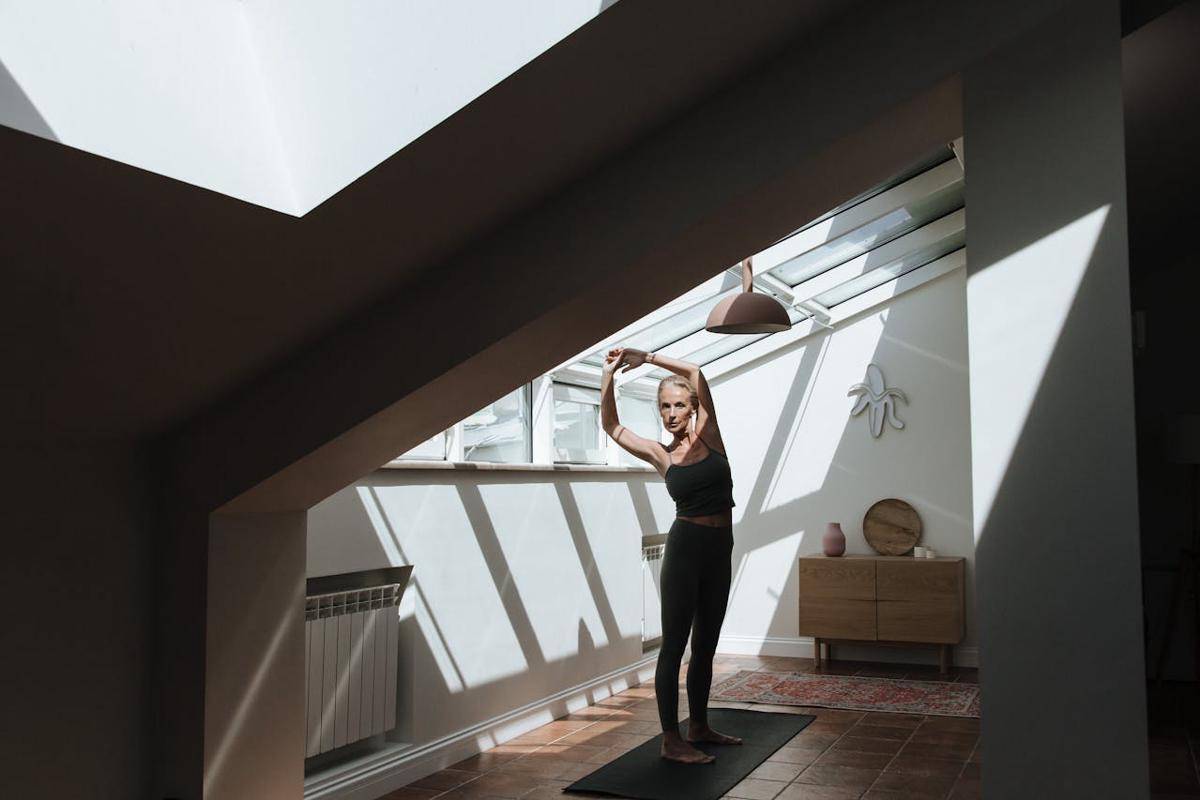 Inspirasi Desain Attic Room Biar Makin Fungsional (Pexels.com/ Ron Lach)