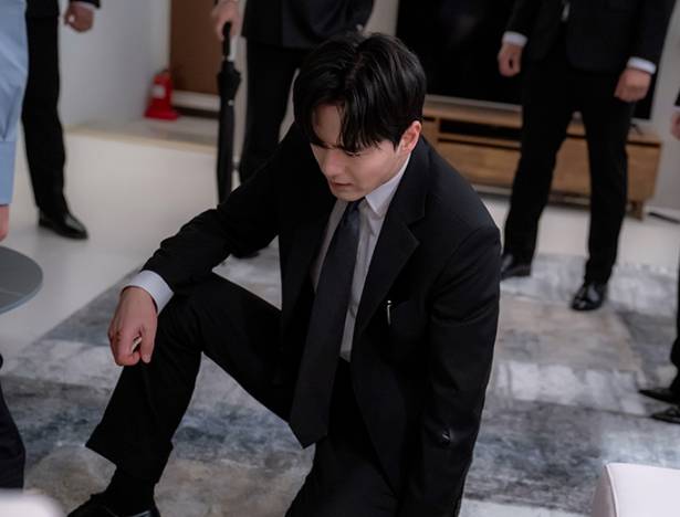 still cut drama Korea Beyond the Bar (dok. JTBC/Beyond the Bar)