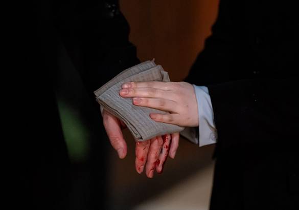still cut drama Korea Beyond the Bar