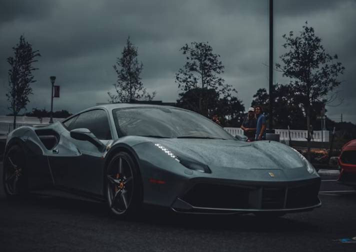 illustrasi mobil aerodinamis (unsplash.com/Michael Lock)