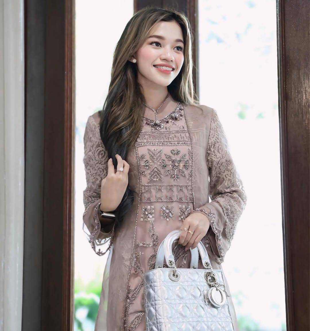 referensi hairstyle ala Ummi Quary (instagram.com/ummi_quary)