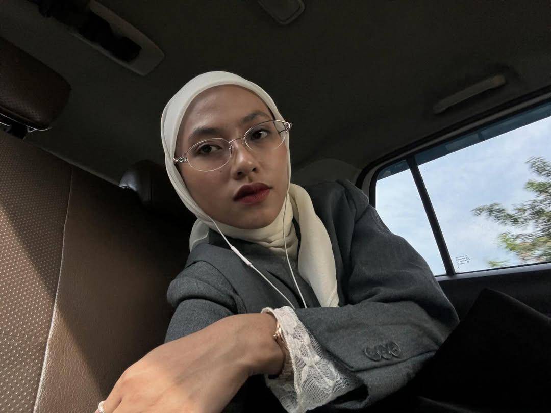 Inspirasi makeup ala Feby Putri (instagram.com/fbyputrinc)