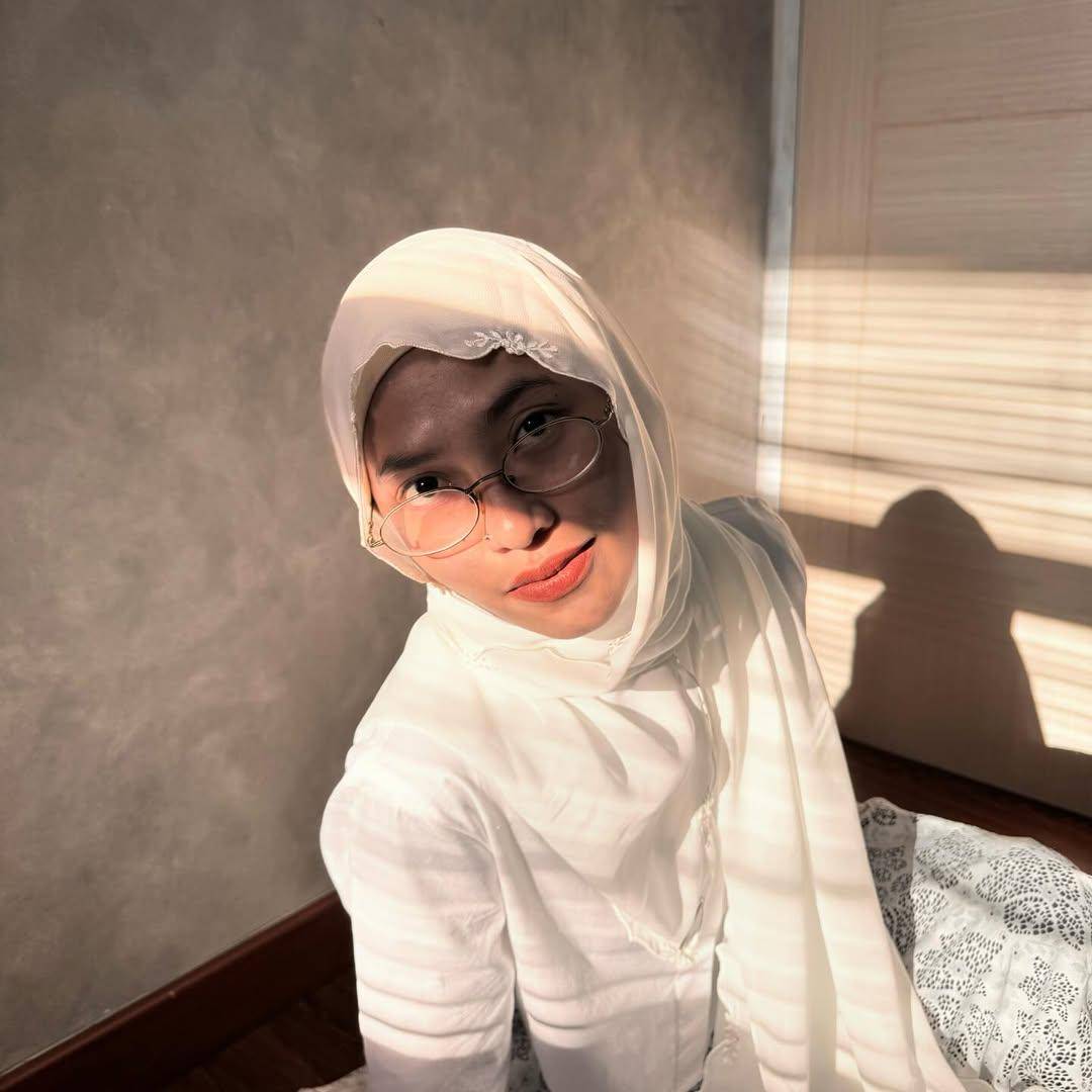 Inspirasi makeup ala Feby Putri (instagram.com/fbyputrinc)