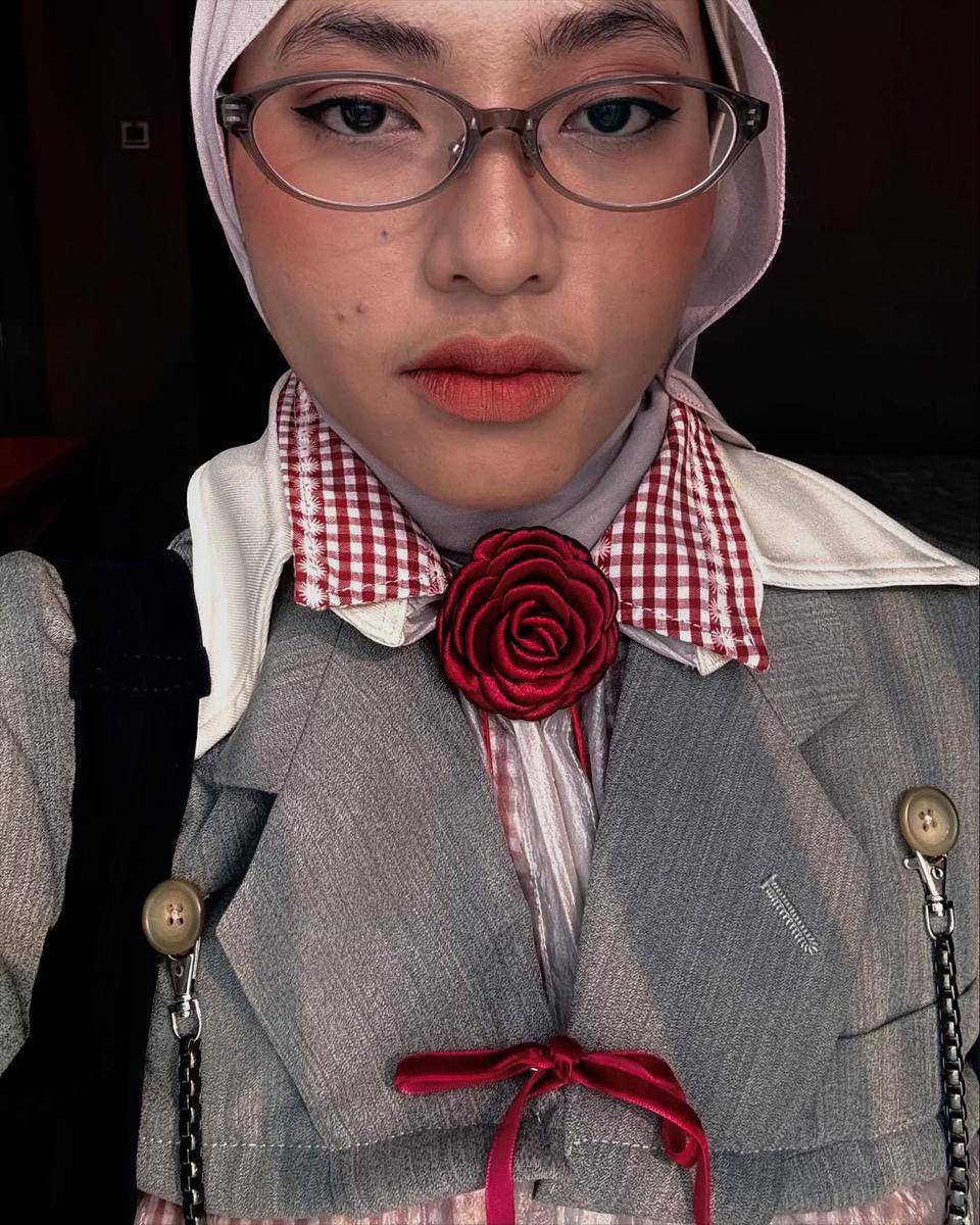 Inspirasi makeup ala Feby Putri (instagram.com/fbyputrinc)