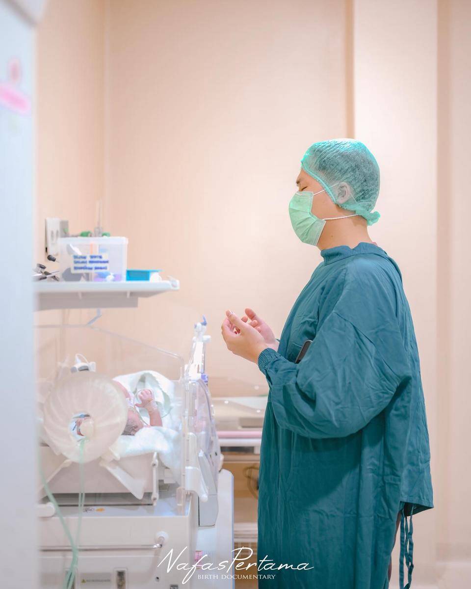 Clarissa Putri Melahirkan Anak Pertama 