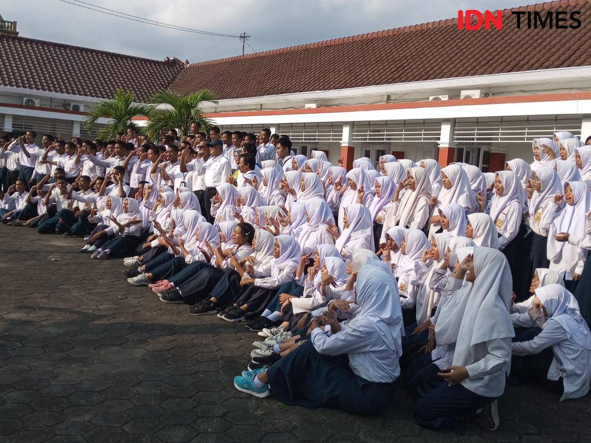 Siswa-siswa SRMA 19 Bantul.
