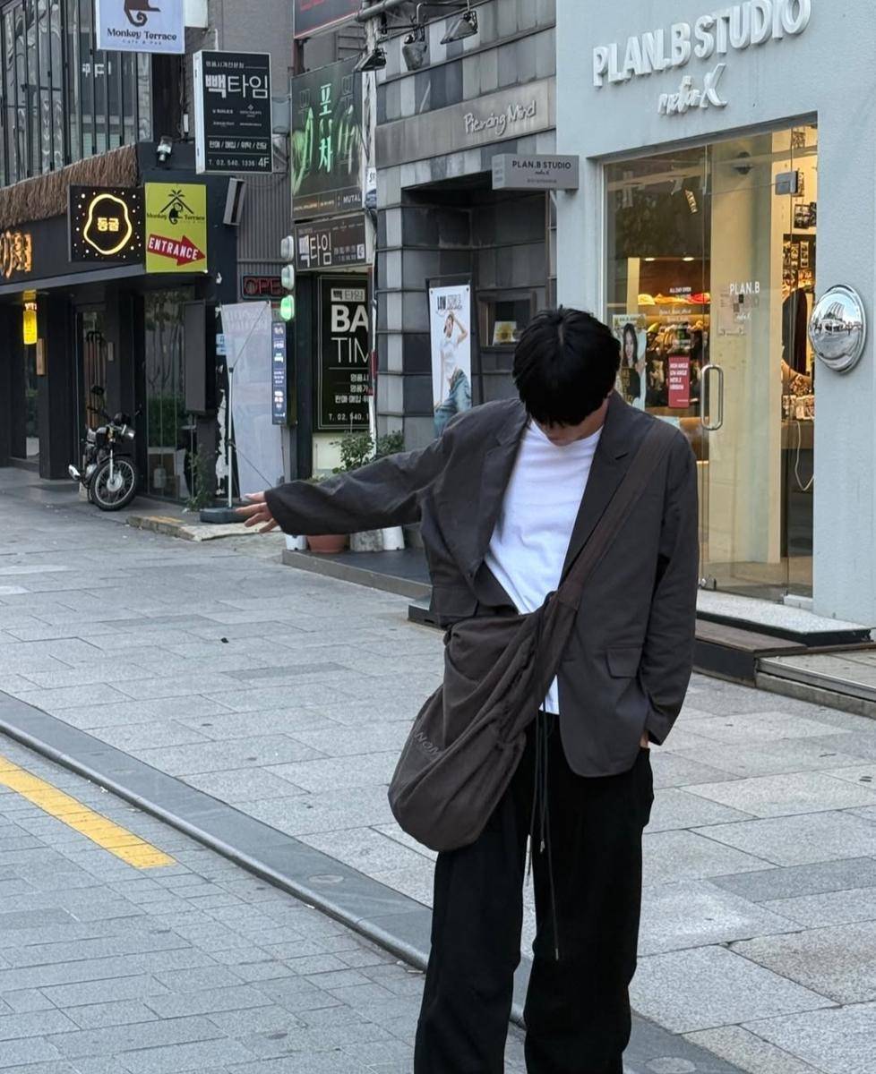 Soobin TXT (instagram.com/page.soobin) 