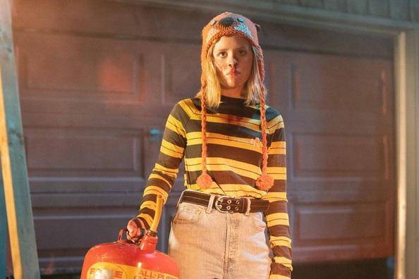 Lulu Wilson dalam film Becky