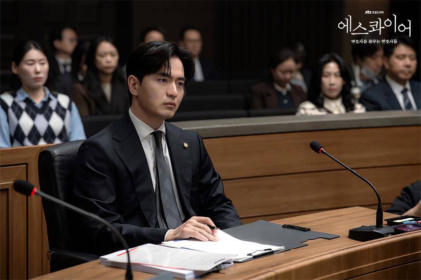 Lee Jin Uk di KDrama Beyond the Bar (dok.JTBC/Beyond the Bar)