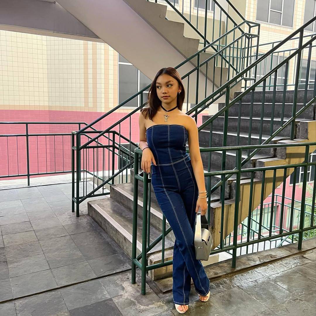 ide OOTD hangout ala Naura Ayu (instagram.com/naura.ayu)