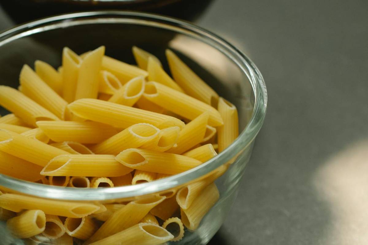 ilustrasi pasta penne