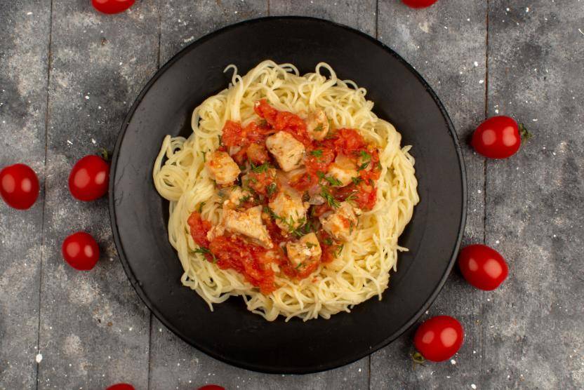 Ilustrasi spageti sarden