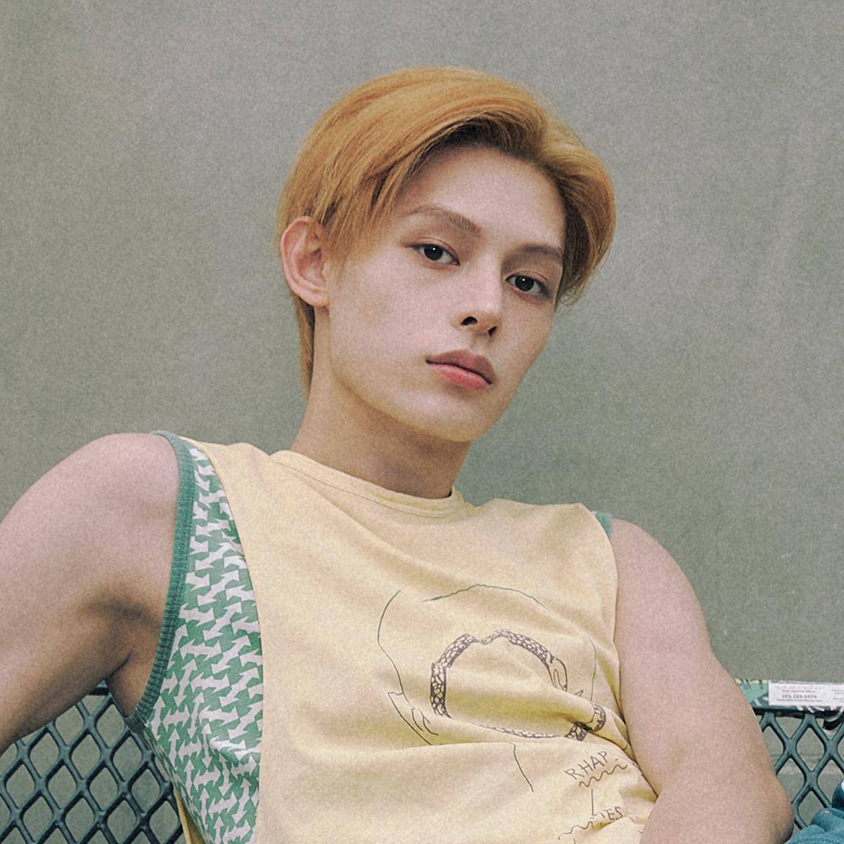 James (dok. BIGHIT MUSIC)