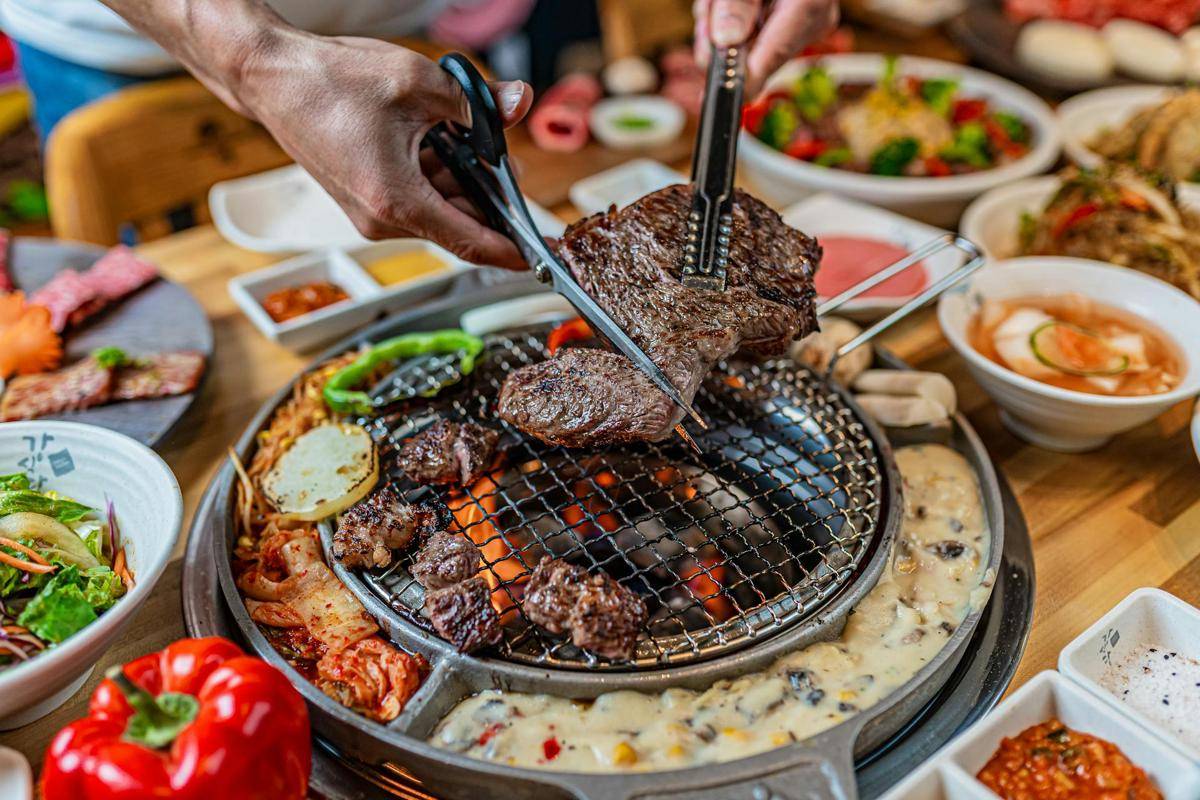 Potret restoran AYCE 