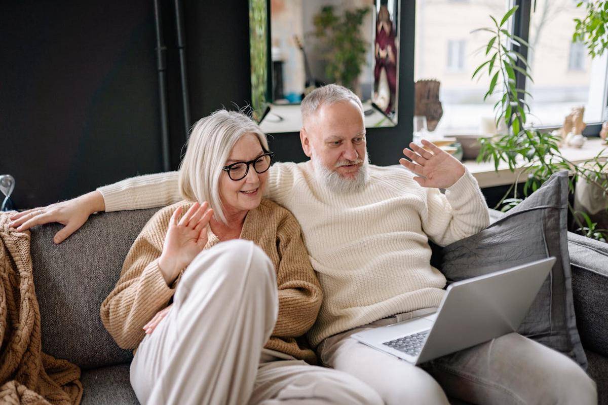 Ilustrasi generasi baby boomer (pexels.com/Yan Krukau)