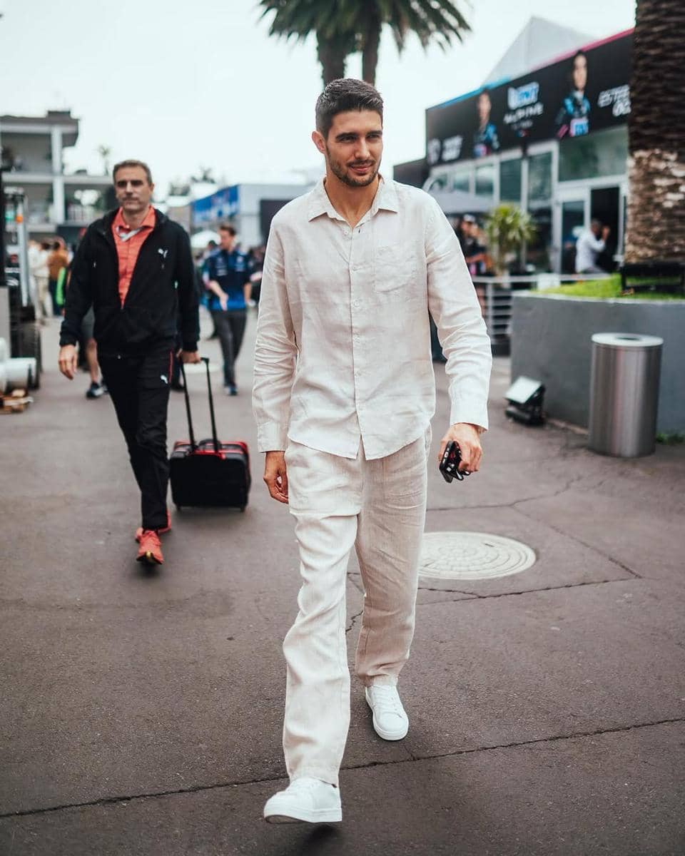 potret Esteban Ocon