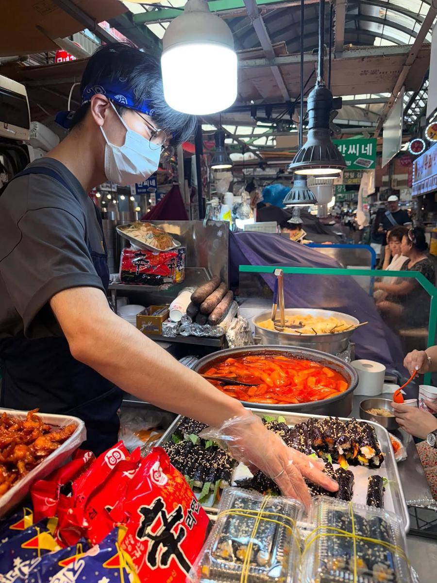 potret Gwangjang Market