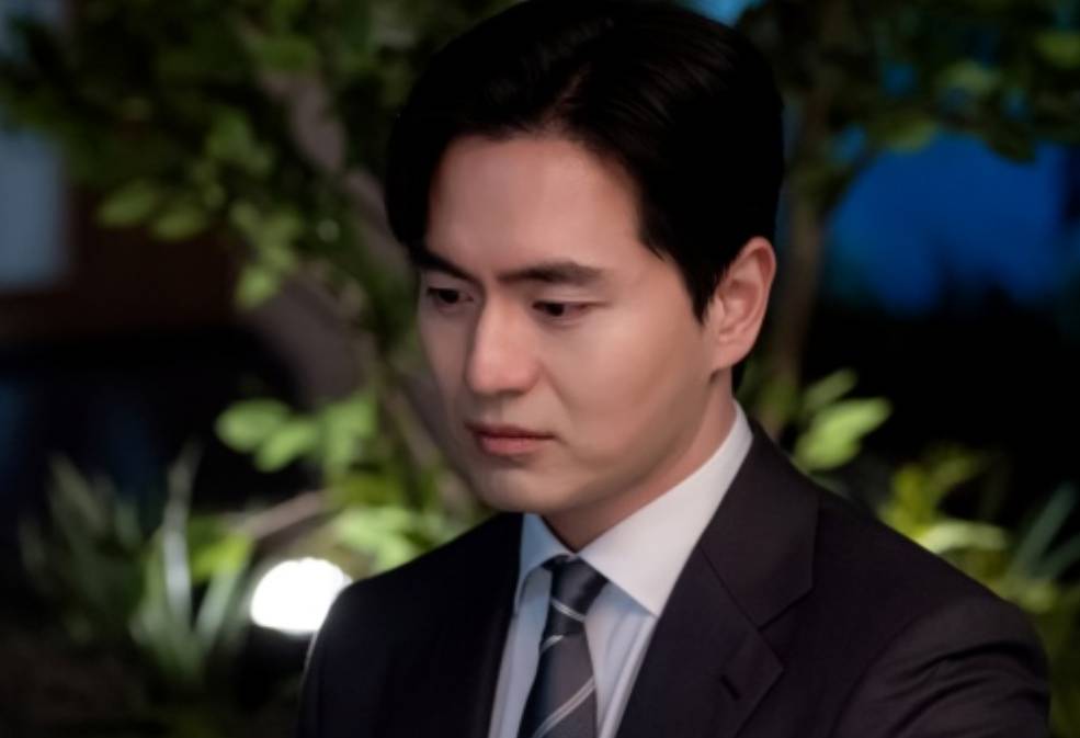 cuplikan drama Korea Beyond the Bar