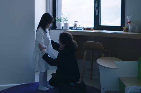 still cut drama Korea Beyond the Bar 