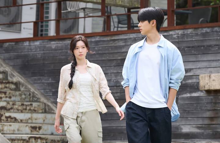 still cut drama Korea Love Take Two (instagram.com/tvn_drama)
