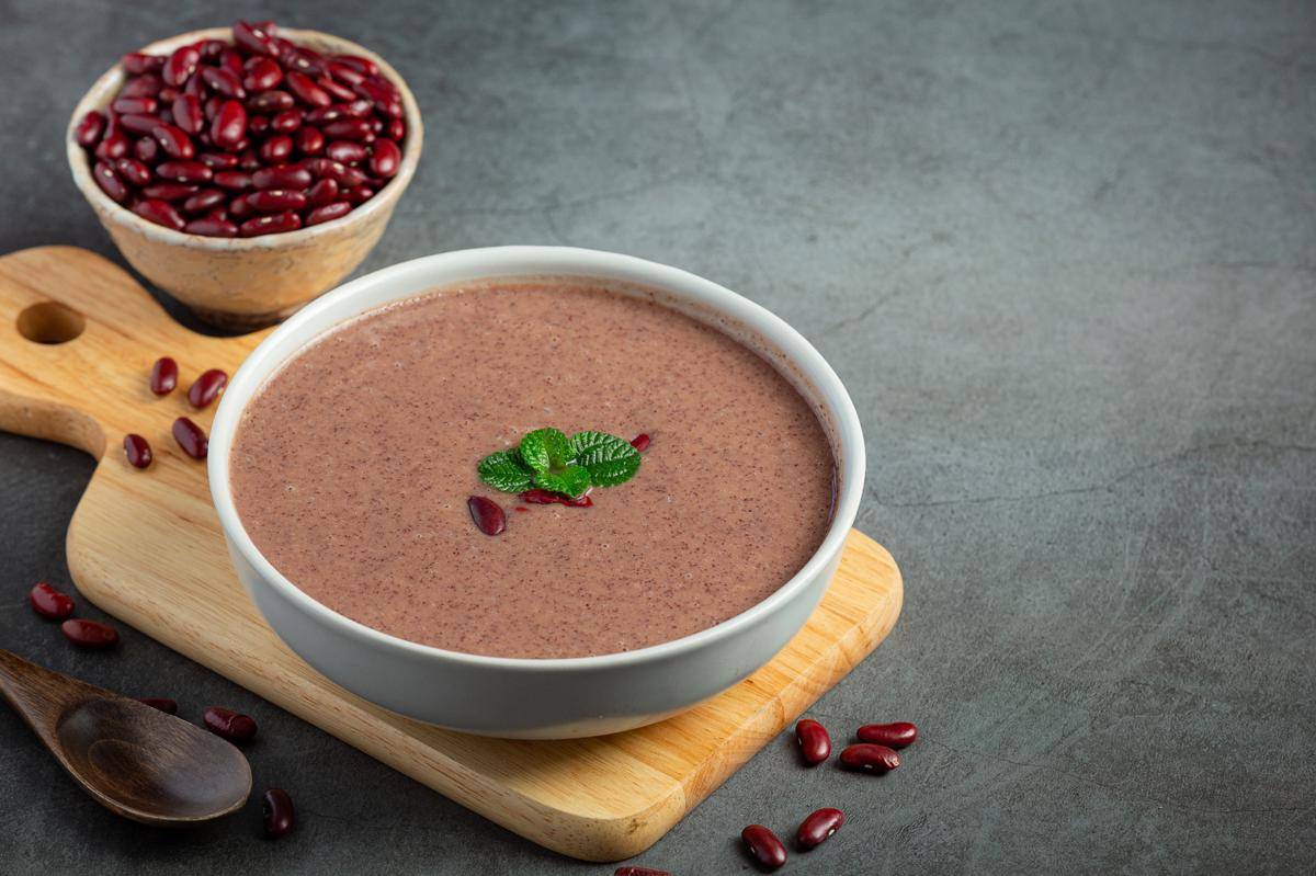 Potret bubur sup daging kacang merah 