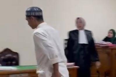 Sidang tuntutan terhadap terdakwa pembunuhan perempuan hamil di Gowa kembali ditunda, Selasa (12/8/2025).