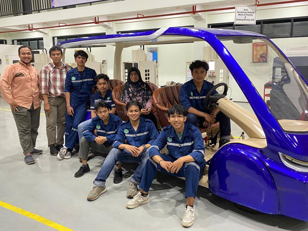 undip, buggy car, mobil listrik, panel surya