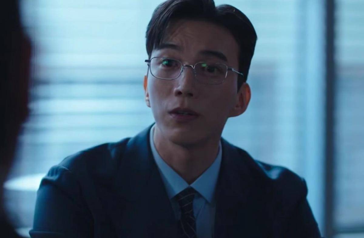 Cuplikan drama Korea Beyond the Bar
