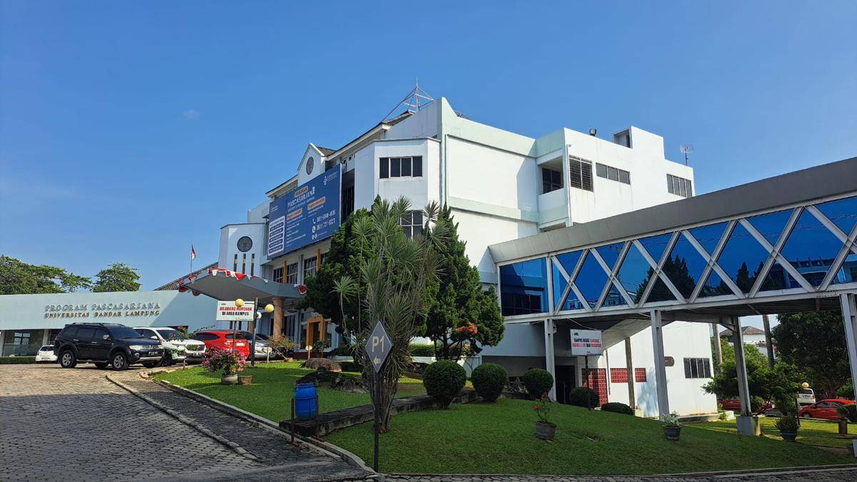 Program Studi Magister Hukum (S2) Universitas Bandar Lampung (UBL) Raih Akreditasi Unggul dari Badan Akreditasi Nasional Perguruan Tinggi (BAN-PT) (Dok/Humas UBL)