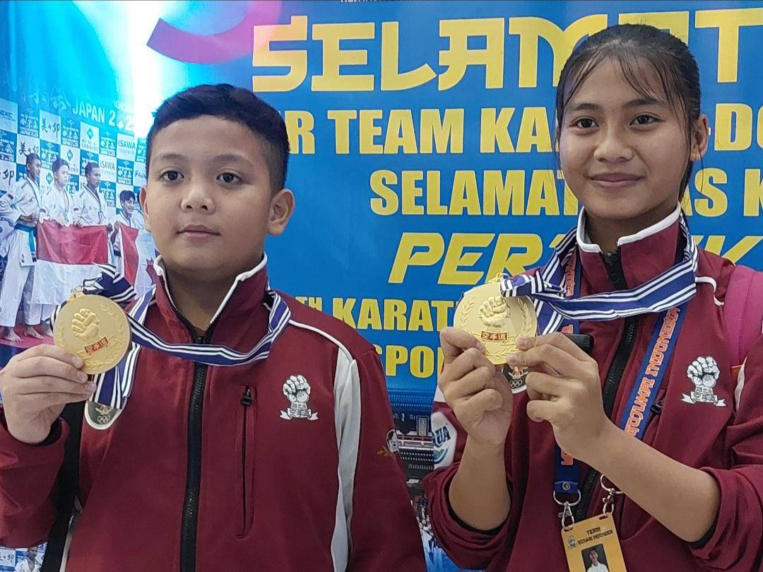 Keindra Farrel Lolobua dan Nabilah Putri Salsabilah Huda berhasil meraih emas di ajang Karate-do Goju-Kai Global Championships Japan 2025 (IDN Times/Maya Aulia Aprlianti)