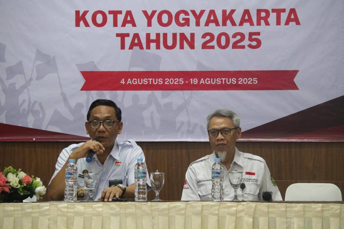 Kepala Kesbangpol Kota Yogyakarta, Nindyo Dewanto juga ikut memberikan semangat dalam kesematan tersebut. (dok. Pemkot Yogyakarta)