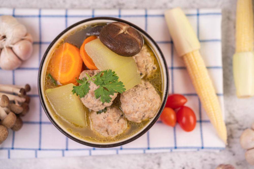 ilustrasi sup bakso