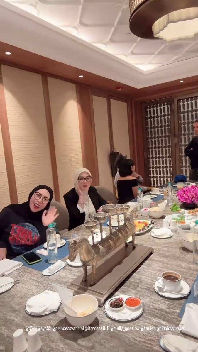 Geng HARA reunian