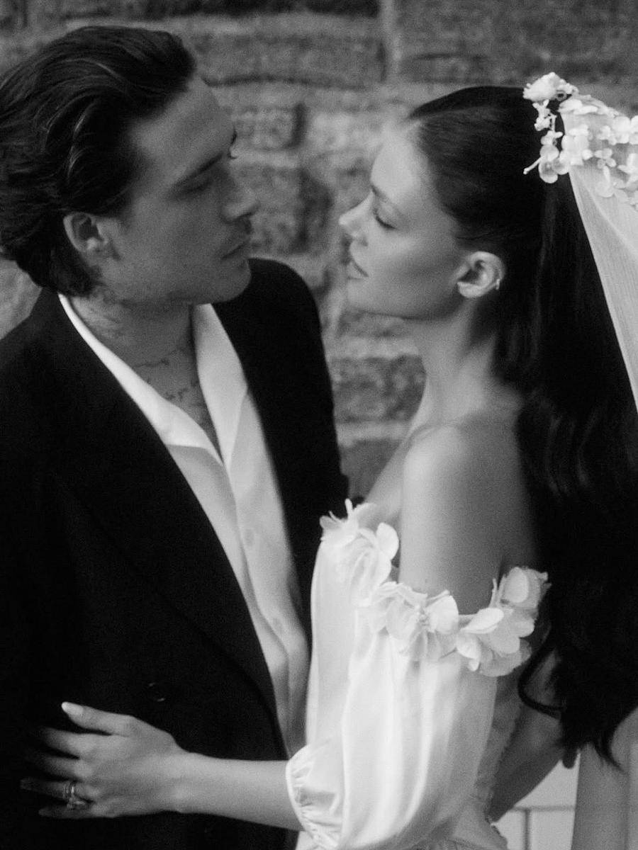 Brooklyn Beckham dan Nicola Peltz Beckham perbarui janji nikah (instagram.com/nicolaannepeltzbeckham)