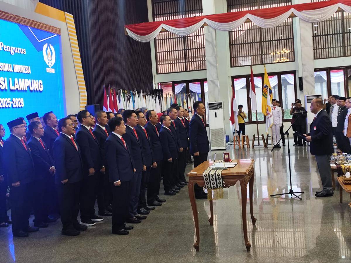 Pelantikan kepengurusan KONI Lampug 2025-2029. (IDN Times/Muhaimin)
