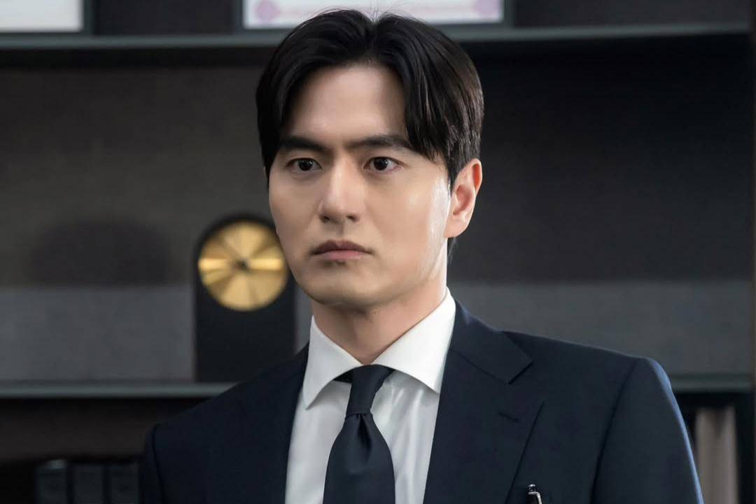 still cut drama Beyond the Bar (instagram.com/jtbcdrama)