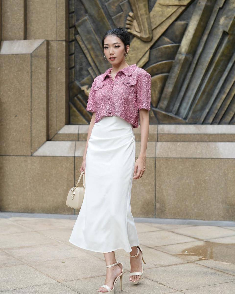 potret Tanisha Tan, Miss International Singapura 2025 (instagram.com/tanishataan)