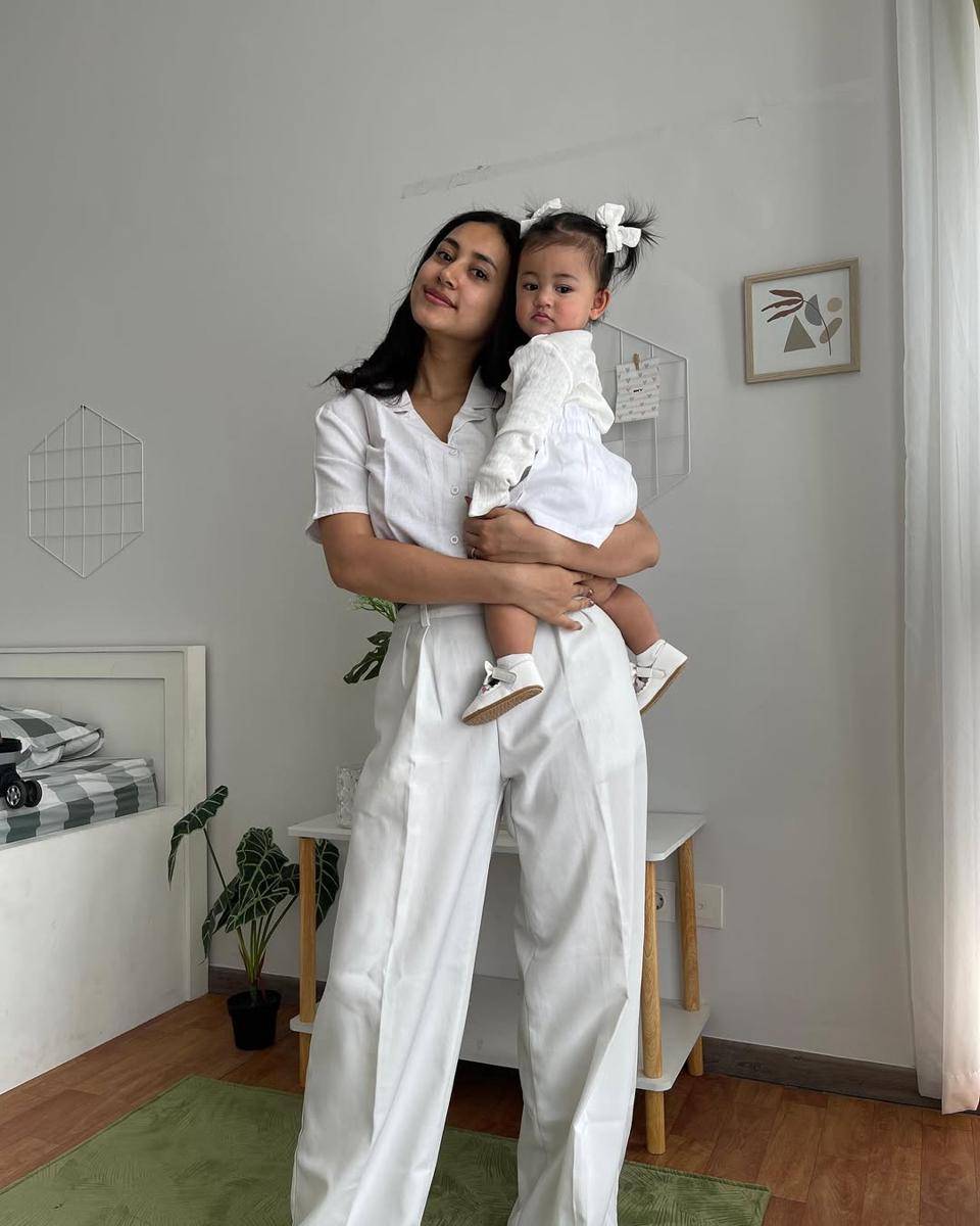 OOTD ibu-anak ala Afifah Riyad dan Victory (instagram.com/afifahriyad)