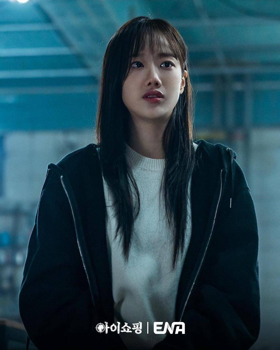 Lee Na Eun di drama The Defects (instagram.com/channel.ena.d)