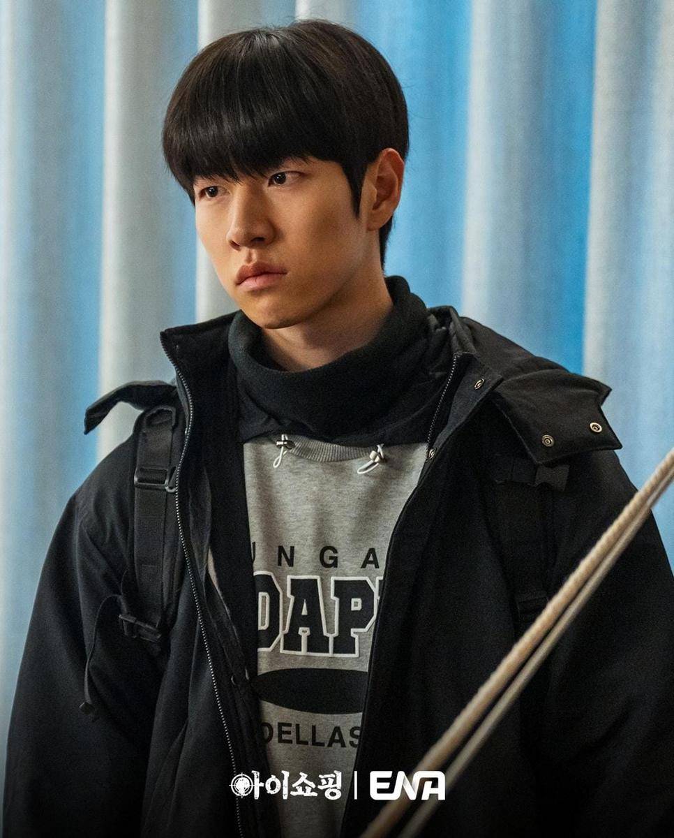Oh Seung Jun di drama The Defects (instagram.com/channel.ena.d)