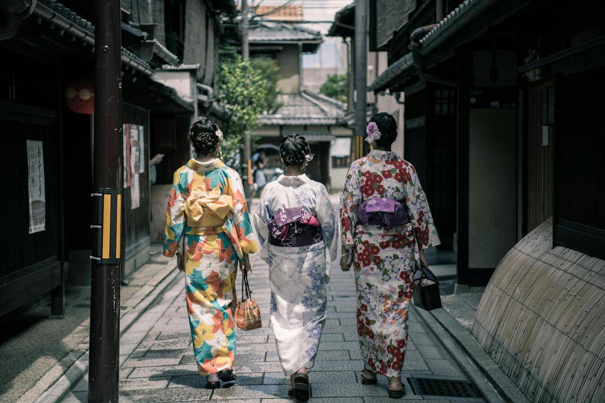 ilustrasi Geiko di Kyoto 