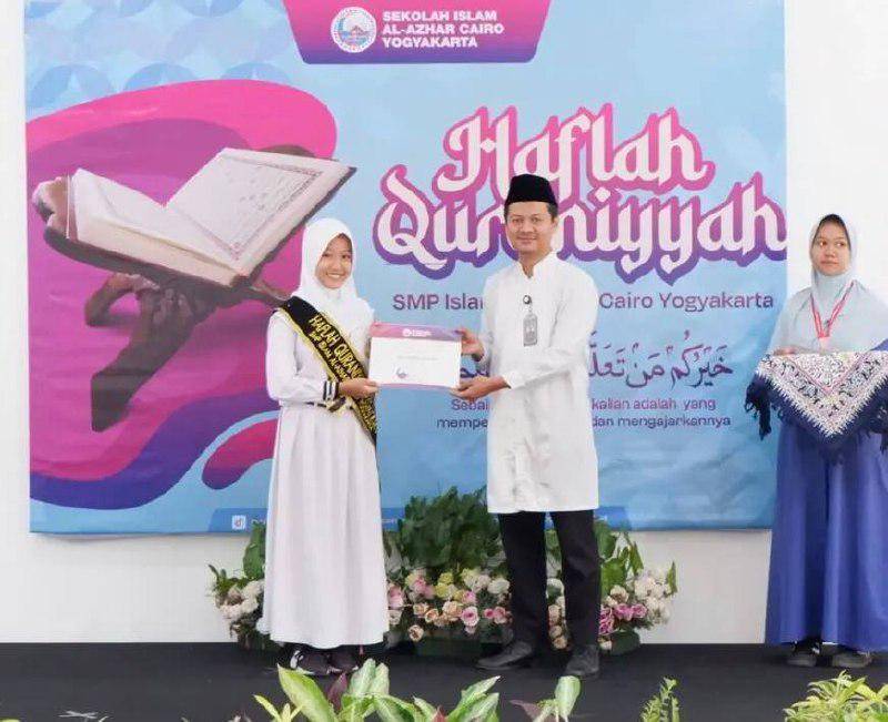 Biaya SMP Al-Azhar Cairo Yogyakarta 2025/2026