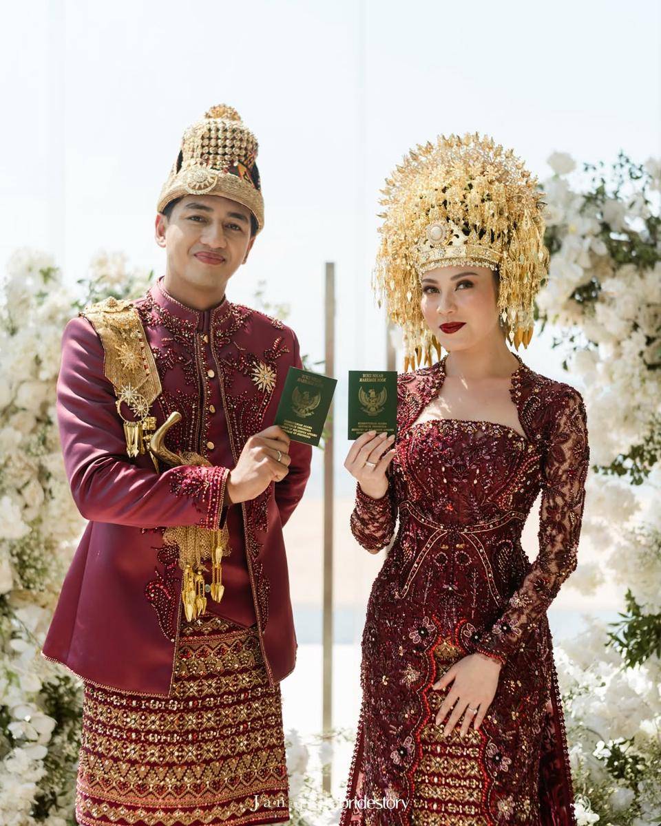 potret Haviza Devi dan Harris Vriza 