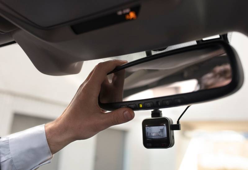 illustrasi dashcam mobil (freepik.com/freepik)