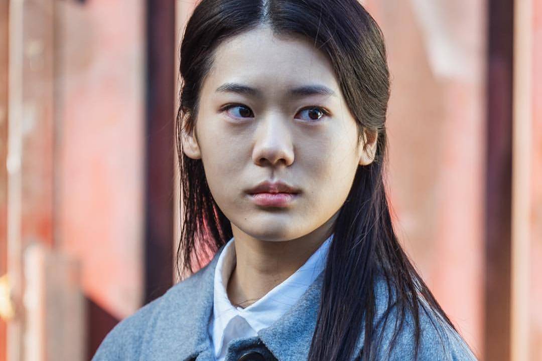 still cut drakor The Defects (instagram.com/channel.ena.d)
